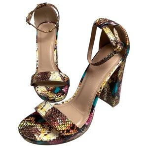 Wild Diva Colorful Snakeskin Heels Multicolored. Size 8